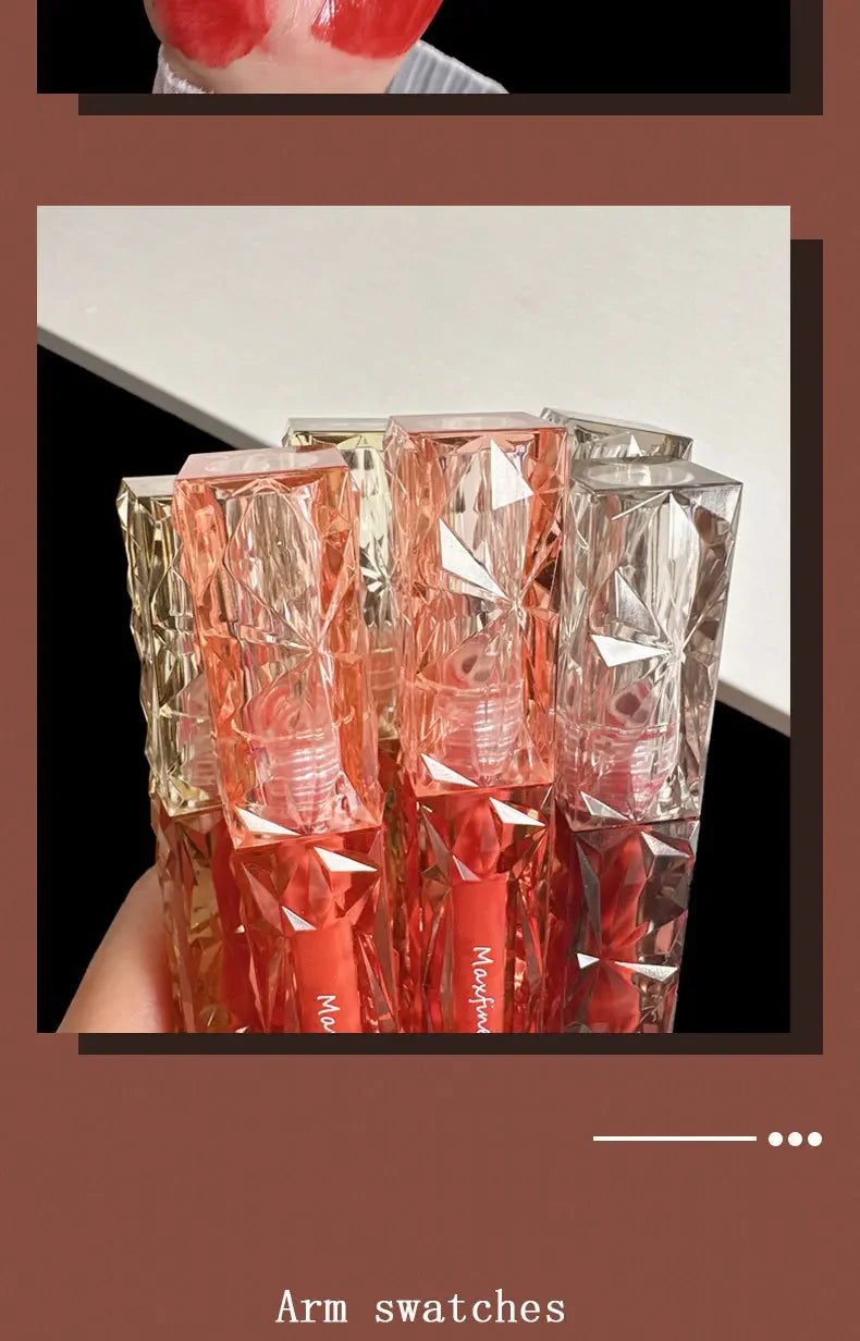 Mirror Shine Lip Gloss – Long-Lasting Moisture