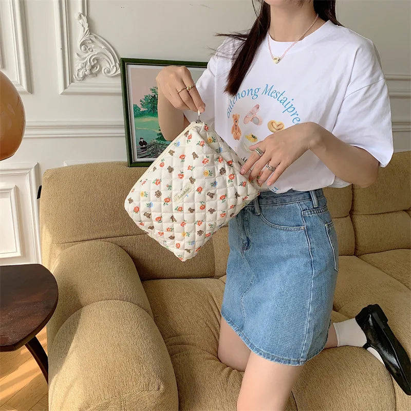 Women’s Travel Cosmetic Bag – Large Capacity Zipper Makeup Pouch