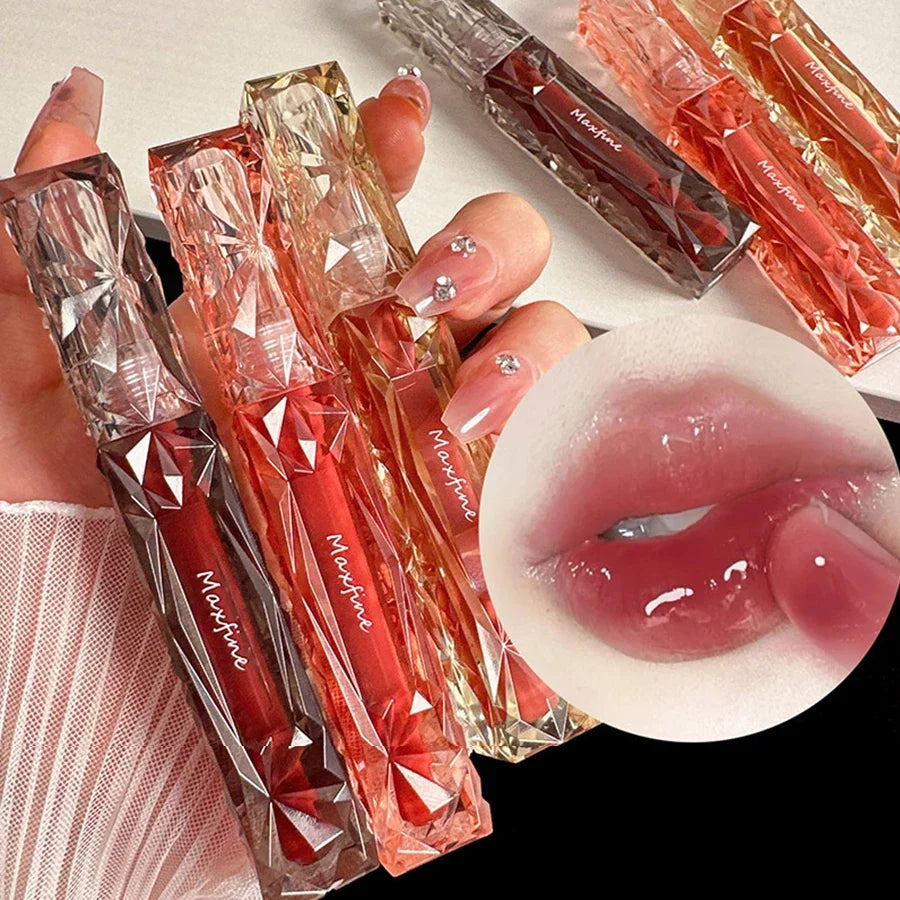 Mirror Shine Lip Gloss – Long-Lasting Moisture