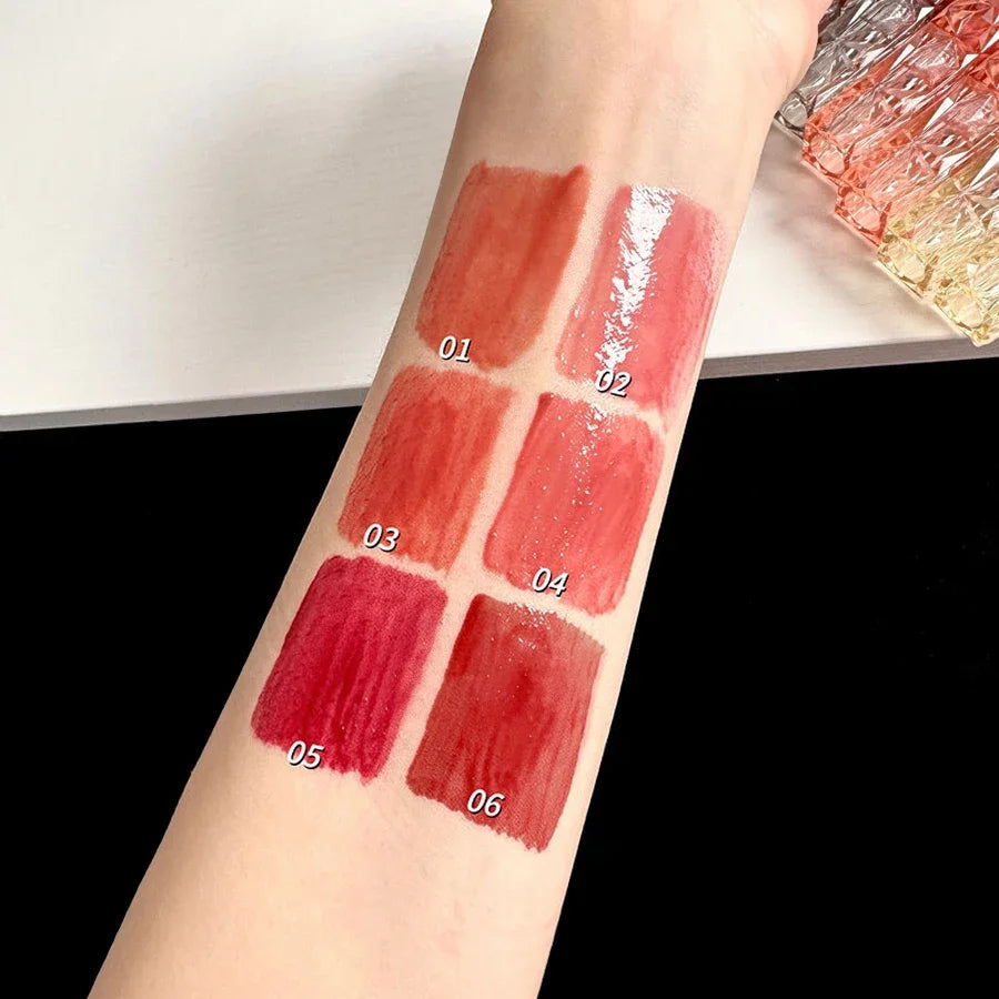 Mirror Shine Lip Gloss – Long-Lasting Moisture