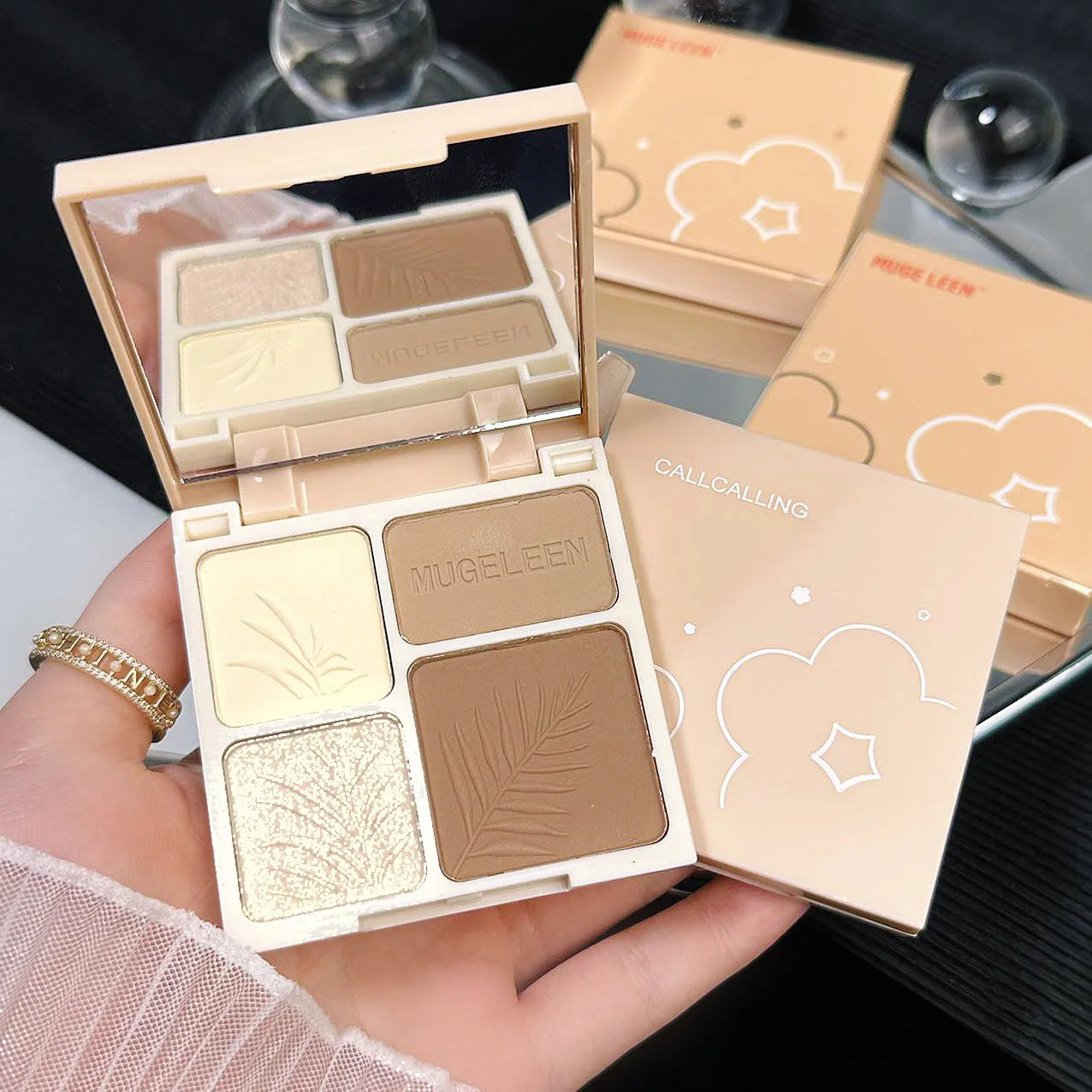4-Color Highlighter & Contour Palette – 3D Face & Eye Brightening