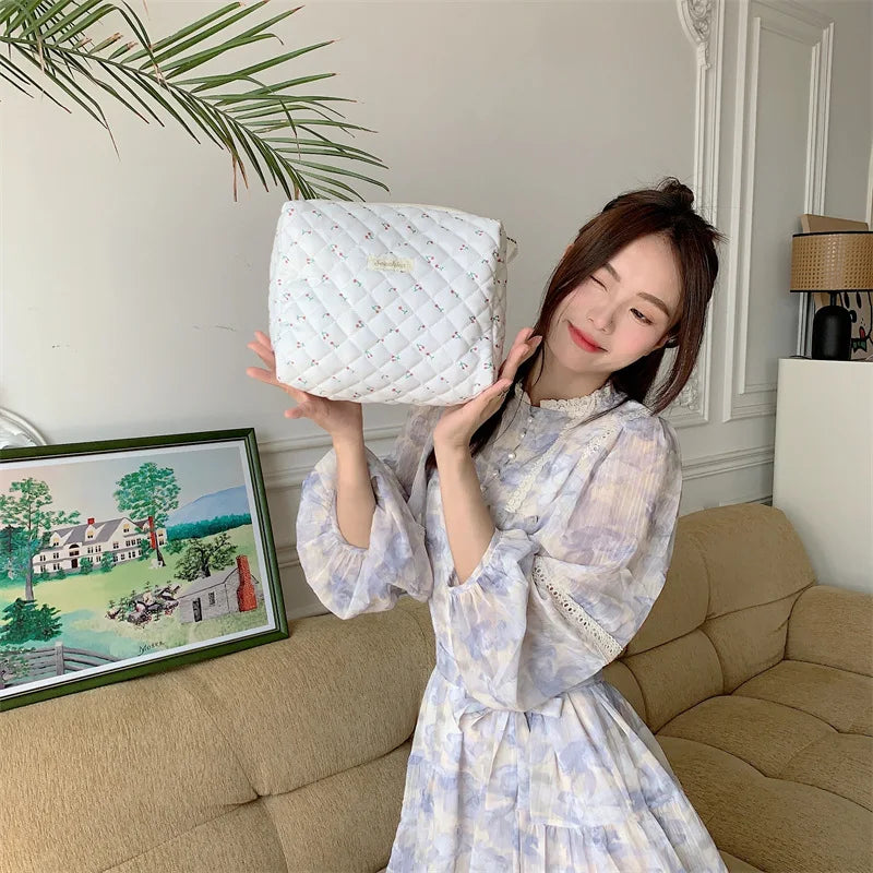 Women’s Travel Cosmetic Bag – Large Capacity Zipper Makeup Pouch